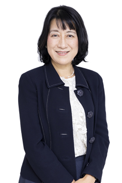 教授 高木 眞佐子